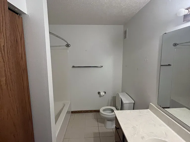 1103 Belsly Blvd — Photo 7