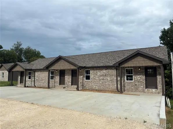 235 Cedar Cir, Jackson, MO 63755