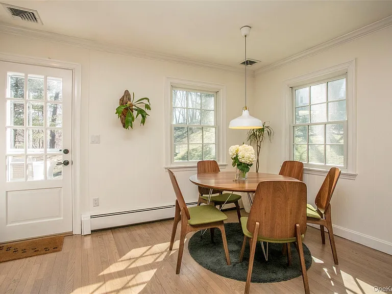 5 Hoffman Rd — Photo 8