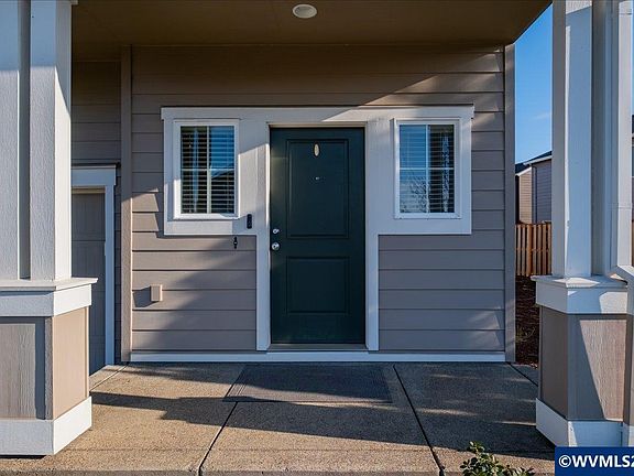 5th image of 2943 Corktree Ln NW