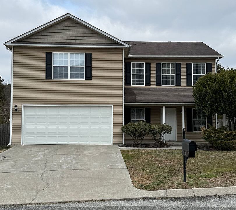 1st image of 5941 Apple Valley Dr