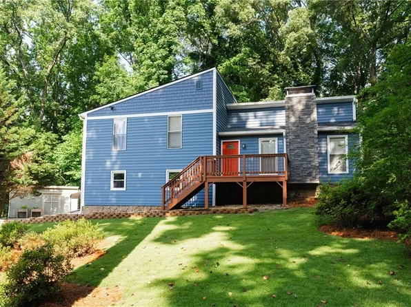 674 Crespan Ct, Lawrenceville, GA 30044