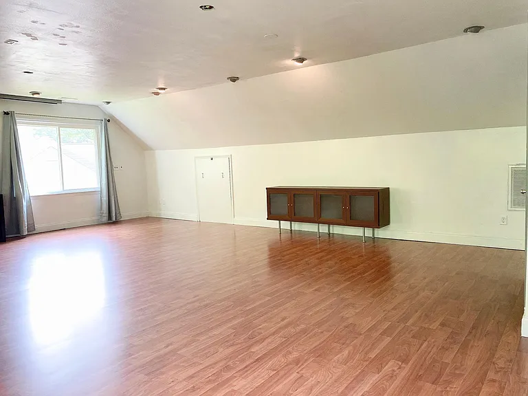 108 Swiss Stone Ct — Photo 21