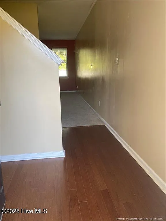 Studio, 2.5 bath, 1911 sqft, $2,000 — Photo 3