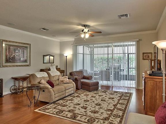 5th image of 10115 Pink Palmata Ct