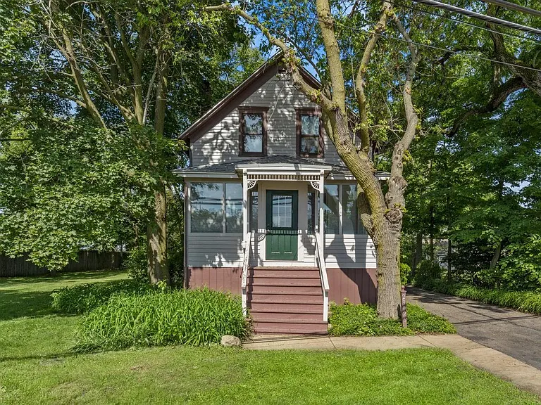 23026 N Main St — Photo 18