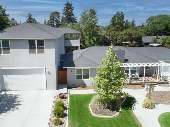 2148 E College Ave, Visalia, CA 93292