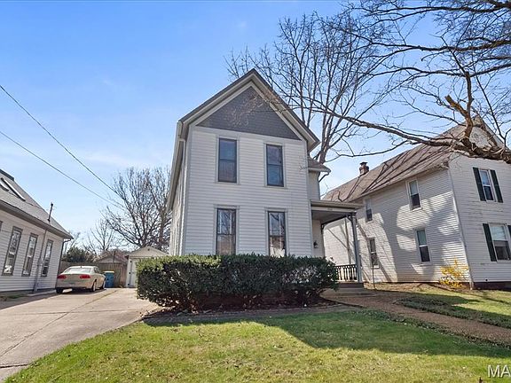 3rd image of 506 Hillsboro Ave