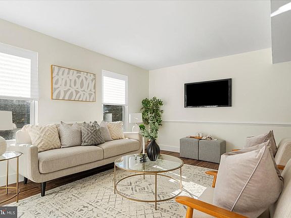 3rd image of 9641 Baron Pl #9641A