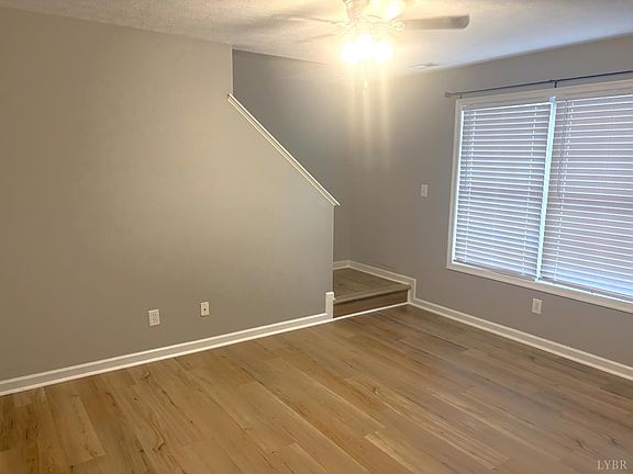 3rd image of 2004 Wards Ferry Rd APT 1