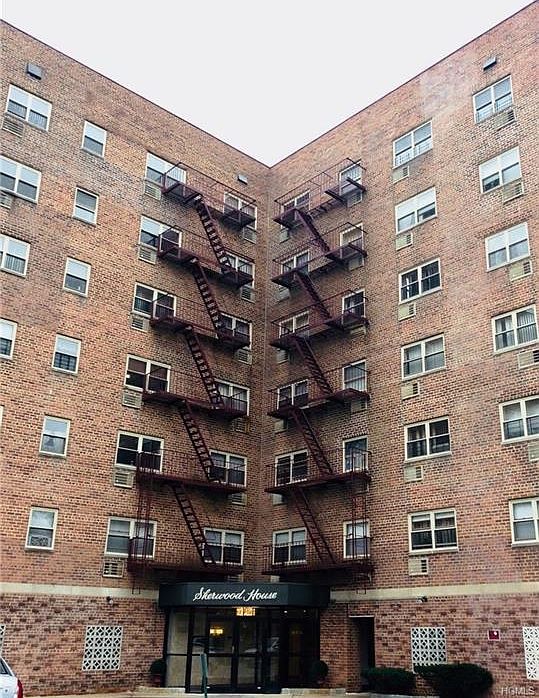 1st image of 20 Secor Pl APT 4G