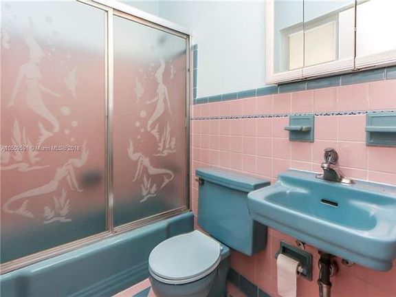 5th image of 401 Alesio Ave