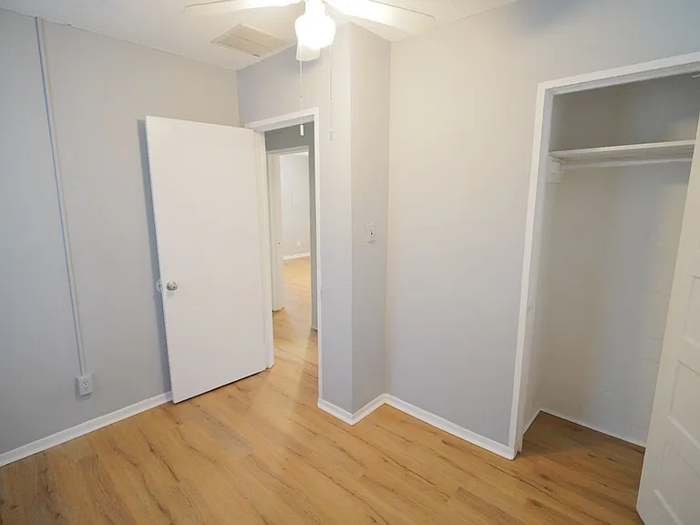 1308 Coleman St — Photo 17