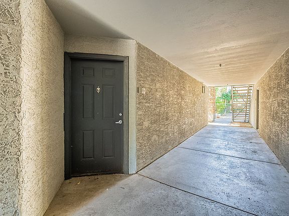 3rd image of 2025 E Campbell Ave APT 129
