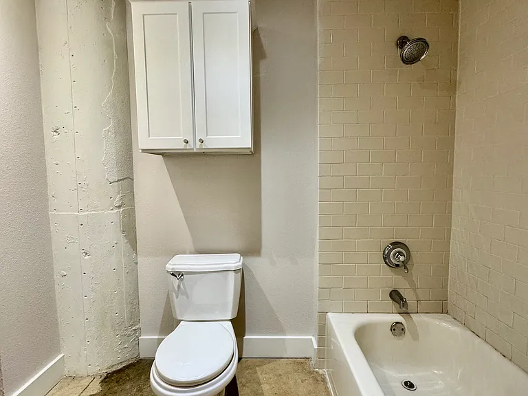 10th Street Lofts — Photo 40