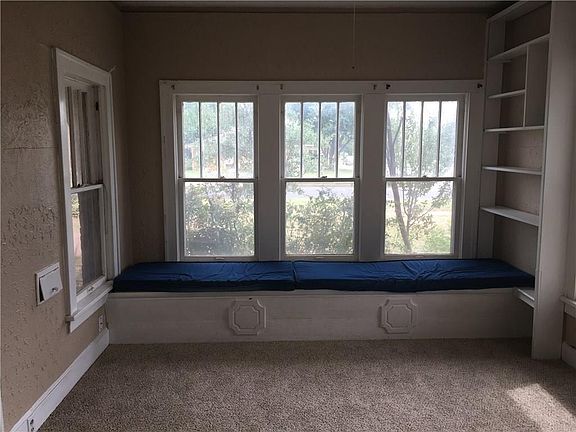 5th image of 602 N 16th St