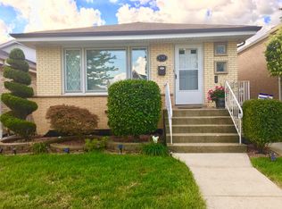 5747 W 64th St, Chicago, IL 60638