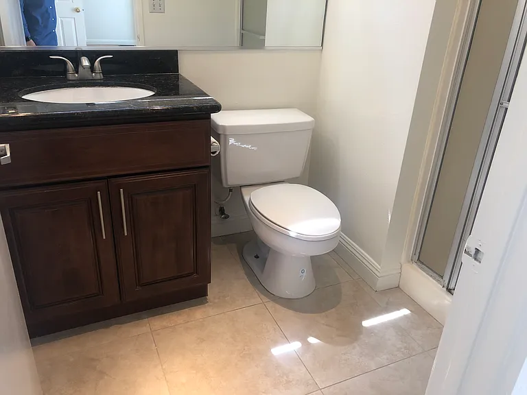 10911 Rochester Ave #303 — Photo 7