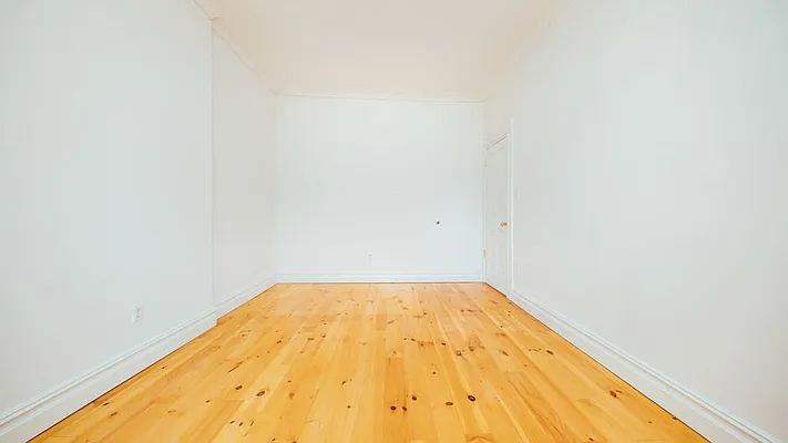 Rented by Compass | media 34