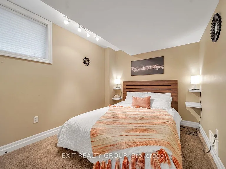 1531 Foxboro Stirling Rd — Photo 31