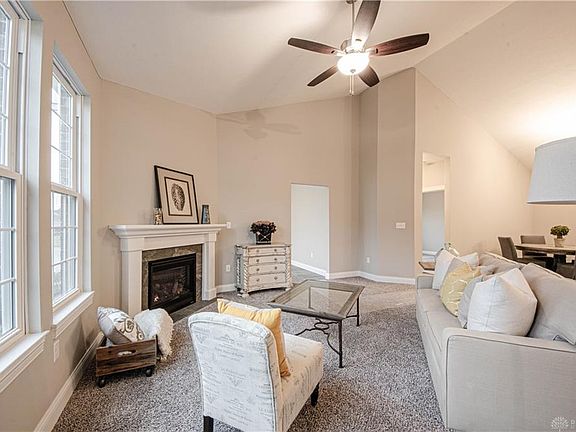 4th image of 1131 Bourdeaux Way