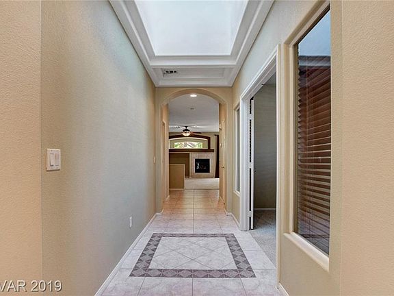 3rd image of 11076 Evvie Ln