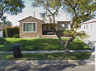 9825 S 6th Ave, Inglewood, CA 90305