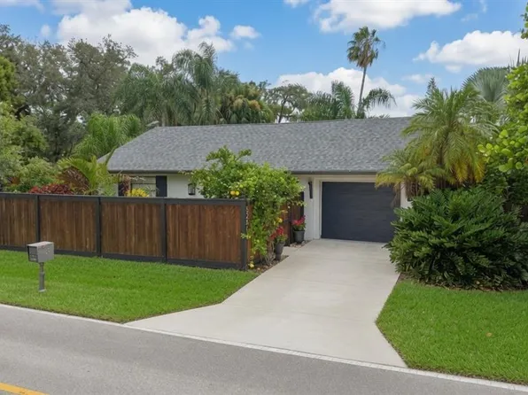 5281 Lords Ave, Sarasota, FL 34231