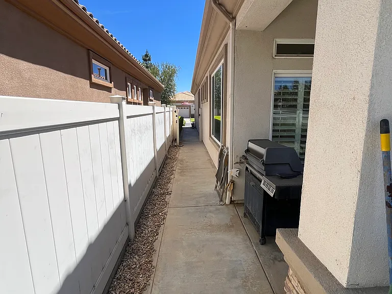 525 Brooklawn Dr — Photo 62
