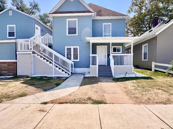 315 W 3rd St #1, Mishawaka, IN 46544
