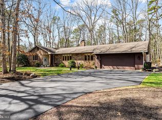 3 Fox Trl, Medford, NJ 08055