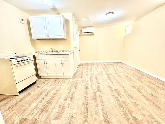 4th image of 133 W Main St Unit 1E