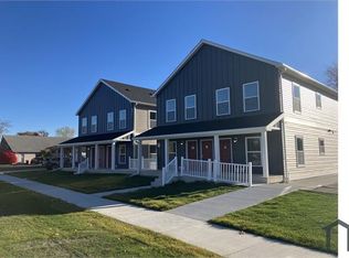 21718 Kelly Rd, Eastpointe, MI 48021