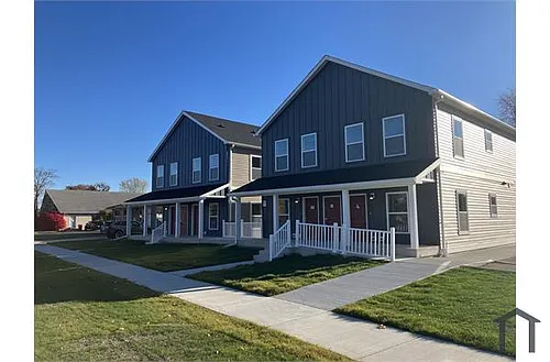 21718 Kelly Rd Photo 1