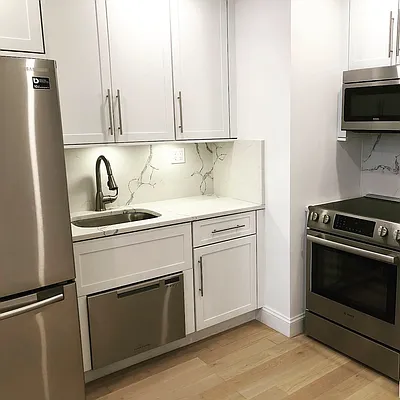 Rented by The Dermot Realty Management Company | media 32