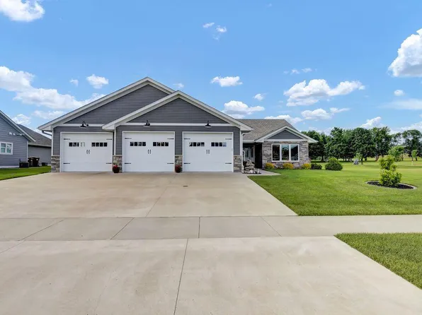 2007 River Links Dr, Cold Spring, MN 56320