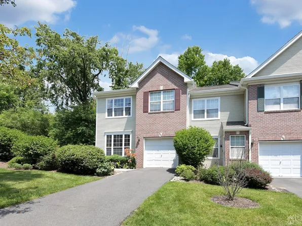 203 Belford Dr, Princeton, NJ 08540