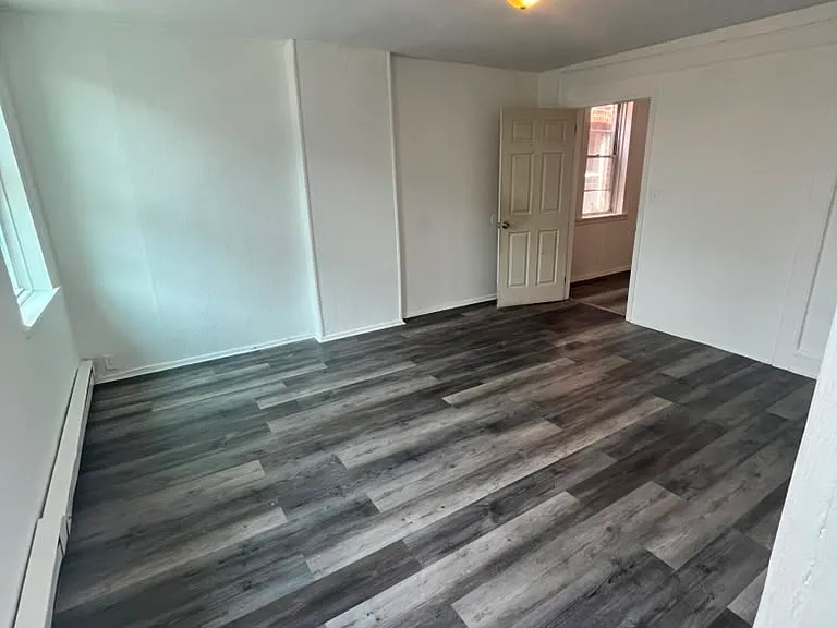 106 S Essex Ave #3E — Photo 7