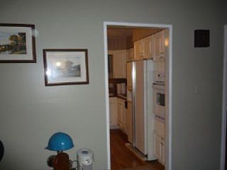 5th image of 65 Oakview Ave