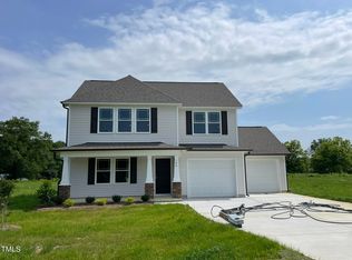 186 Coharie Dr, Lillington, NC 27546