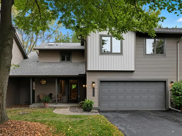 15545 41st Ave N, Plymouth, MN 55446