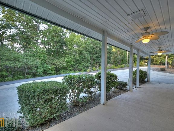 4th image of 940 Knollwood Rd