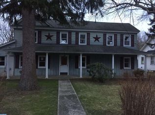 27 S Cedar Brook Rd, Sicklerville, NJ 08081