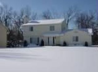 6513 Clintonville Rd, Clarkston, MI 48348