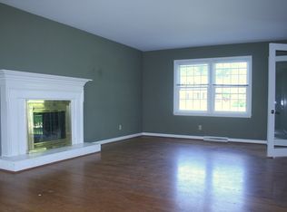 227 Applewood Dr, Lakeside Park, KY 41017