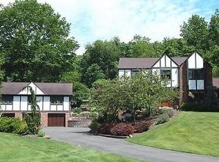 250 Overbrook Rd, Valencia, PA 16059