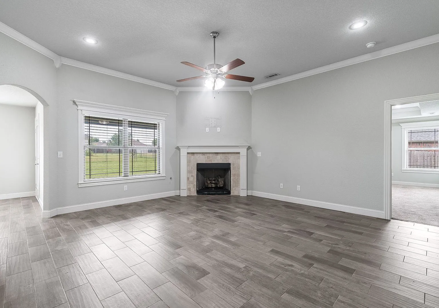 Comfortable Living in Pea Ridge: 3 Bed, 2 Bath Home — Photo 4