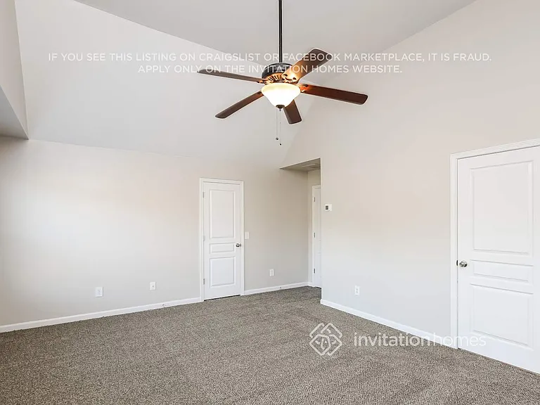 319 Oakland Hills Way — Photo 12