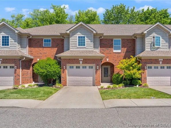 615 Knob Hill Road, New Albany, IN 47150
