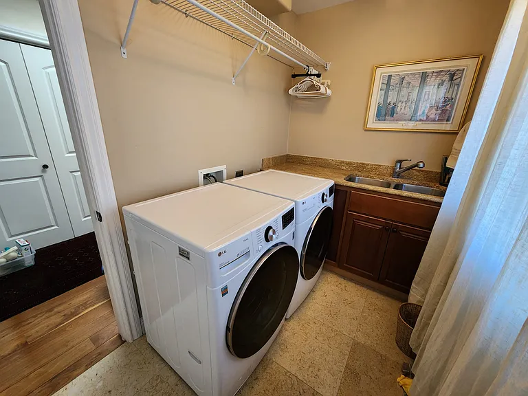 Laundry Room on 2nd Floor